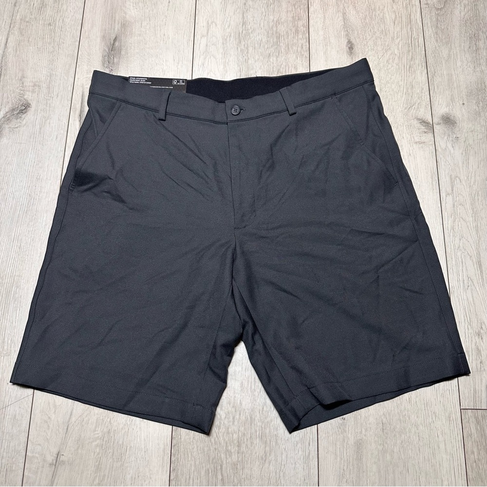 Greg Norman Collection Grey Moisture wicking lightweight stretch shorts NWT